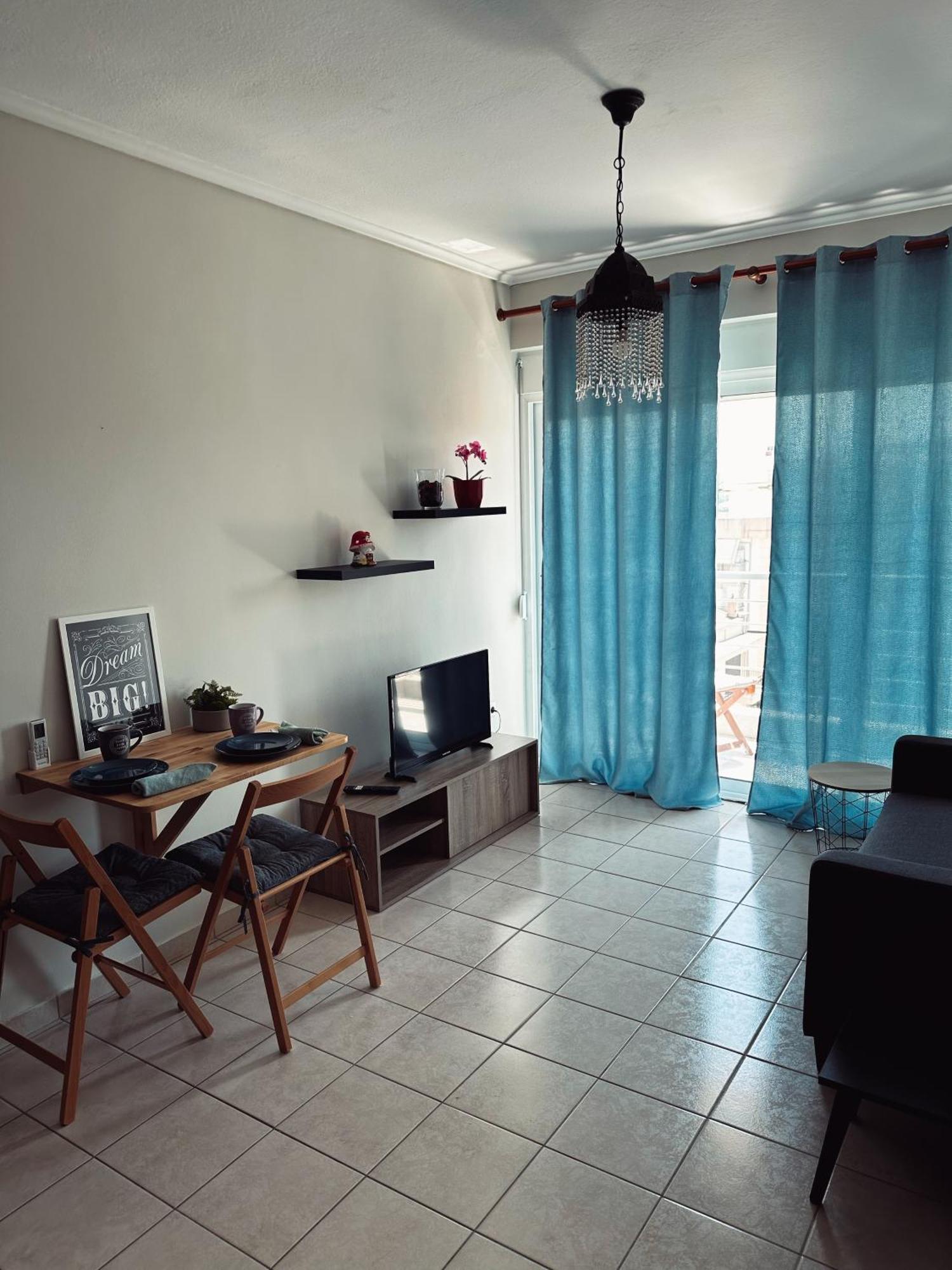 Homely Flat Near Airport Thessaloniki Exterior photo